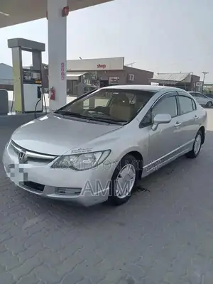 Photo - Honda Civic Reborn Hybrid Sedan
