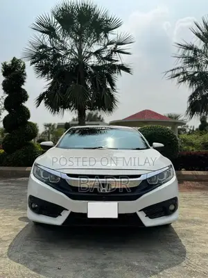 Photo - Honda Civic 1.8L i-VTEC Sedan with Sunroof