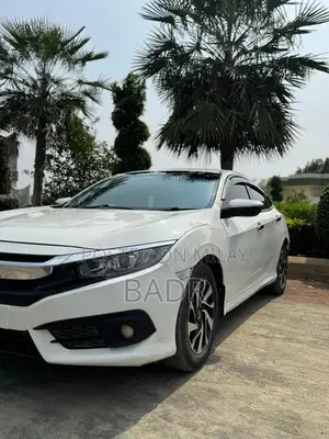 Honda Civic 1.8L i-VTEC Sedan with Sunroof