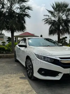 Honda Civic 1.8L i-VTEC Sedan with Sunroof