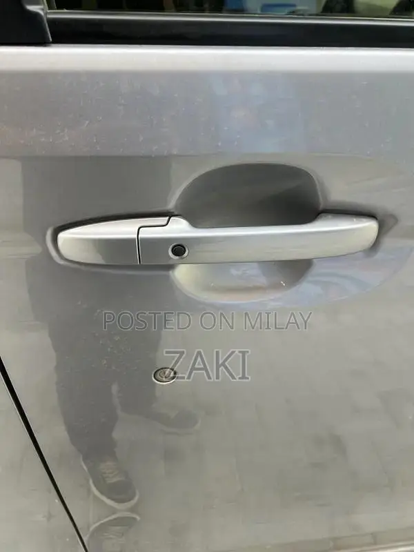 Honda N Box Compact Mini MPV - Premium Urban Commuter