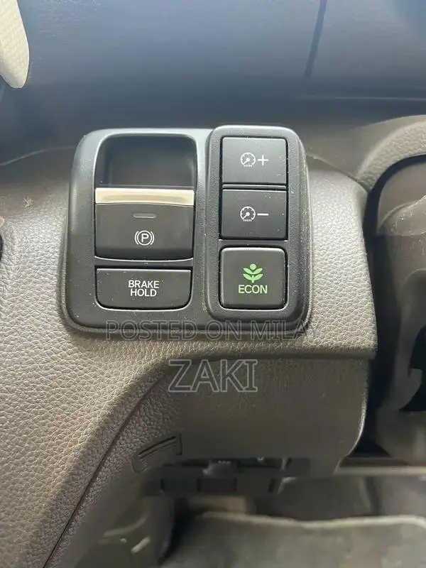 Honda N Box Compact Mini MPV - Premium Urban Commuter