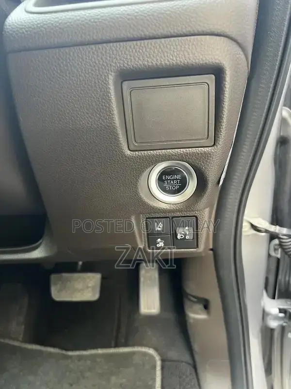 Honda N Box Compact Mini MPV - Premium Urban Commuter