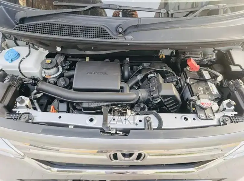 Honda N Box Compact Mini MPV - Premium Urban Commuter