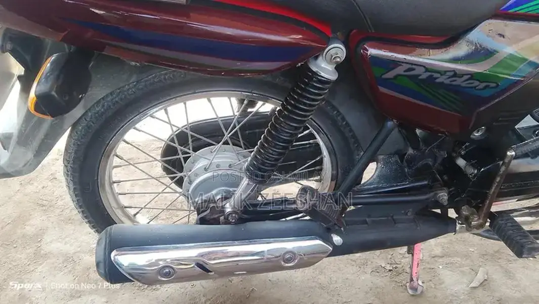 Honda Pridor 100cc Motorcycle - Excellent Condition