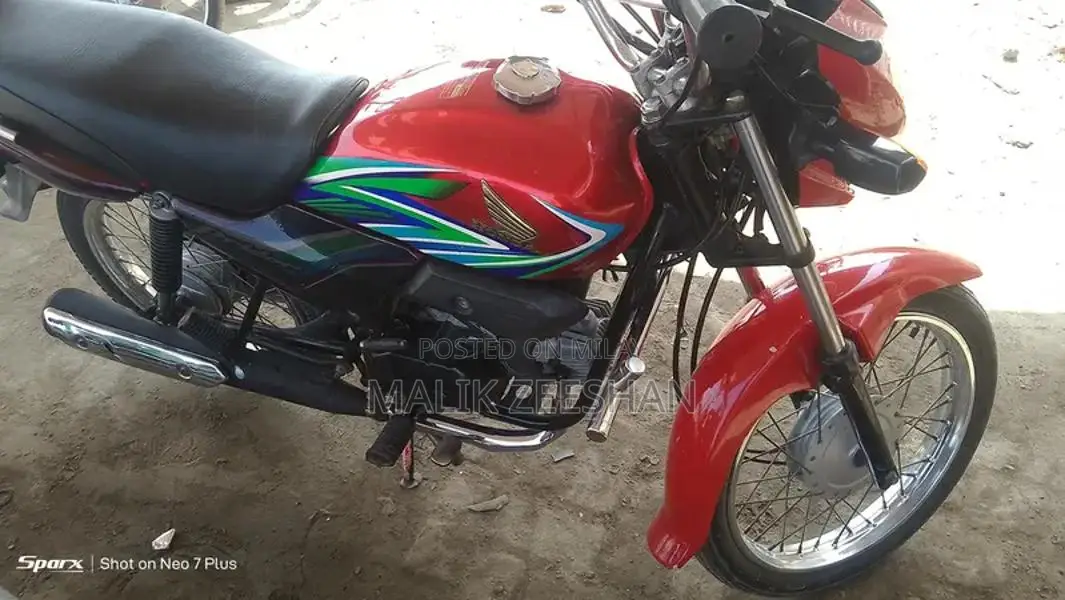 Honda Pridor 100cc Motorcycle - Excellent Condition