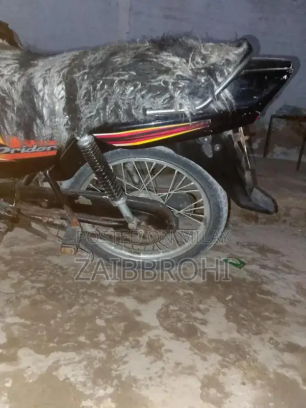 Honda Prider 100cc Motorcycle - 2015 Model