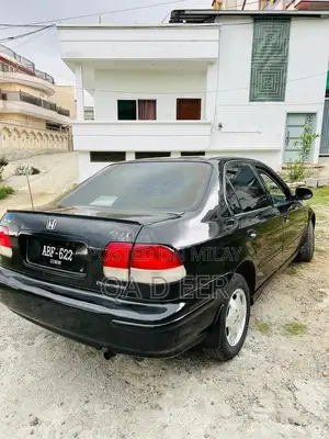 Honda Civic Sedan - Reliable Used Car with Clean Documents