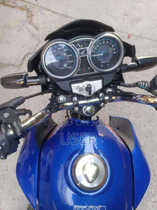 Honda CB150F 2024 Blue Special Edition Motorcycle