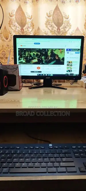 HP Desktop Computer with 19" Acer LCD Monitor