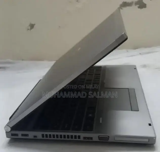 HP EliteBook 8570p Professional Laptop