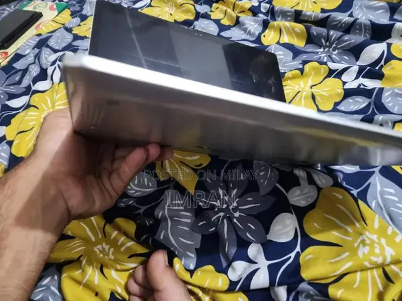 HP EliteBook G3 1080 Series 7th Gen Professional Laptop