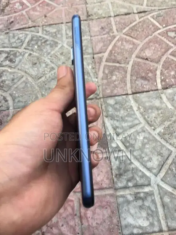 Huawei Mate 10 Lite Smartphone 4GB RAM 64GB Storage Blue