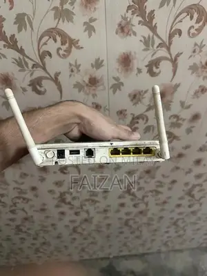 High-Speed Fiber Optic Internet Modem for Network Connectivity