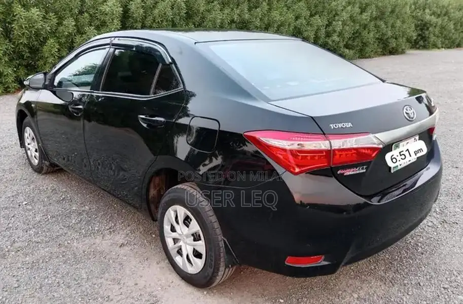 Toyota GLI Sedan Automatic 2016 Sedan