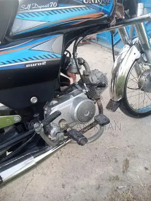 70cc Motorcycle - Low Mileage, Great Condition