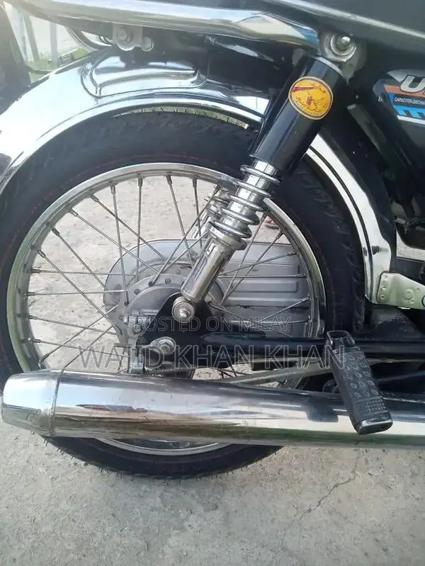 70cc Motorcycle - Low Mileage, Great Condition