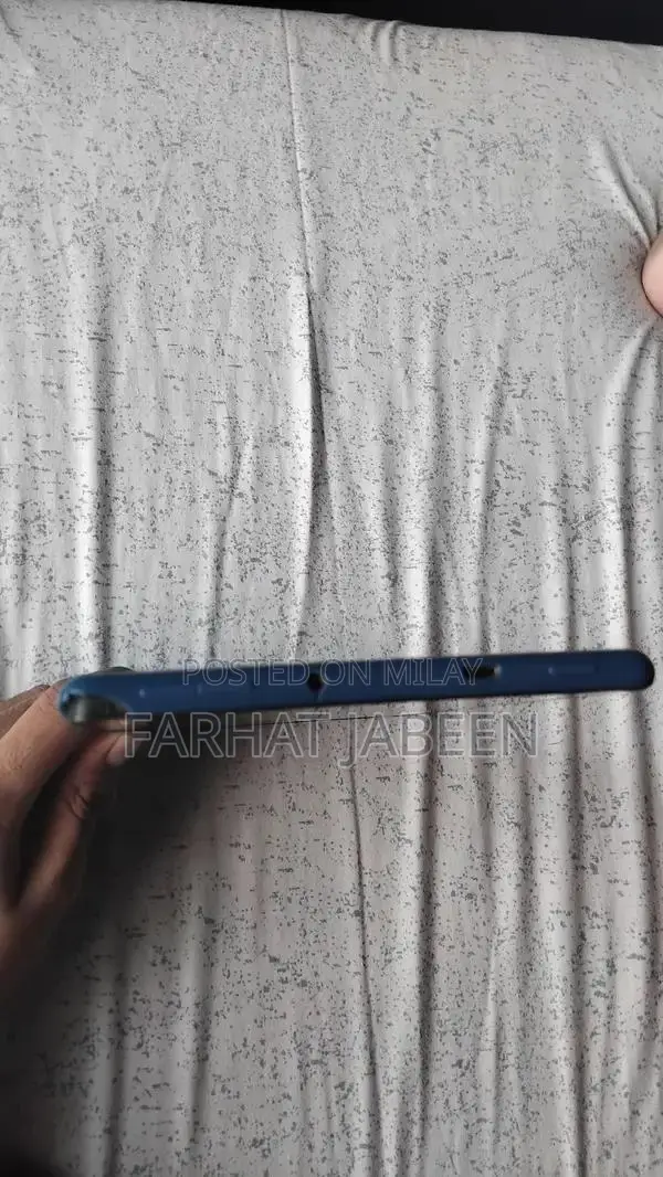 Amazon Fire HD 8 Tablet - 26GB Storage, Some Wear