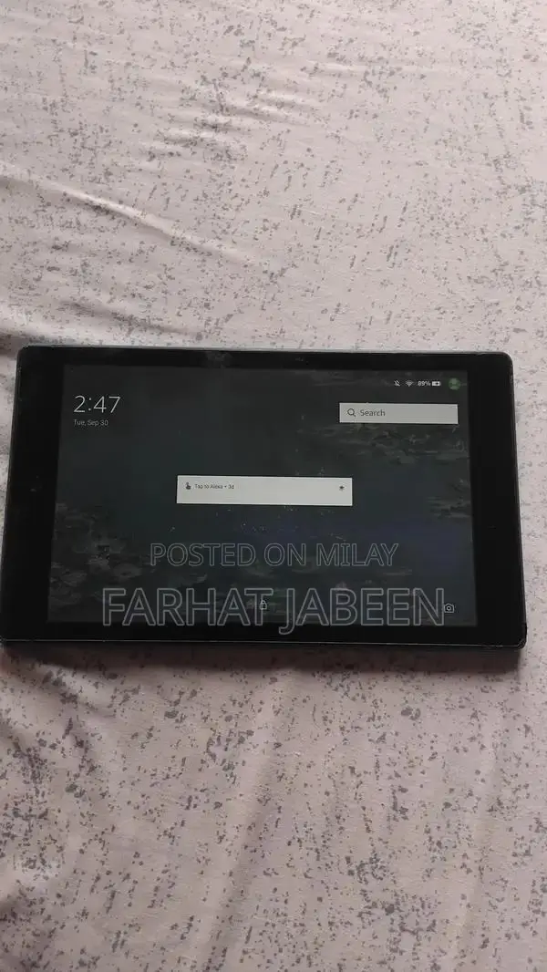Amazon Fire HD 8 Tablet - 26GB Storage, Some Wear