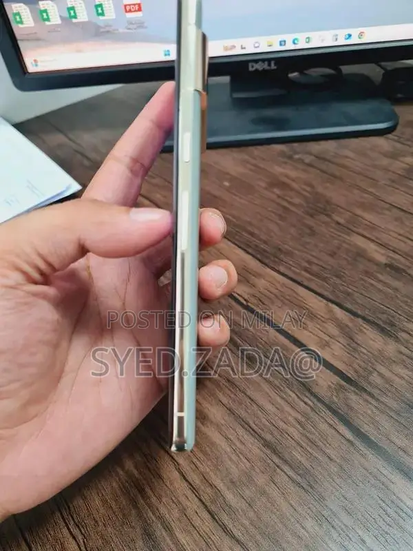 Google Pixel 7 Pro Smartphone with 12GB RAM and 128GB Storage