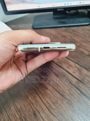 Google Pixel 7 Pro Smartphone with 12GB RAM and 128GB Storage