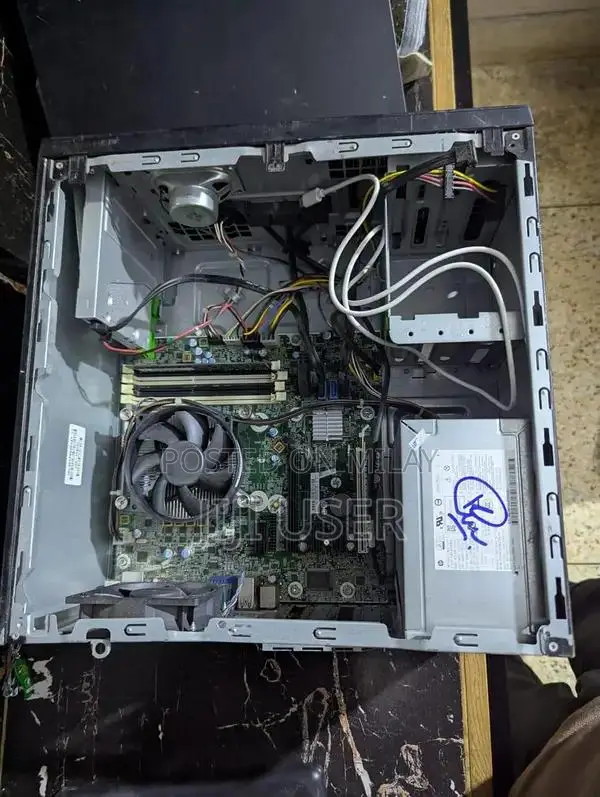 AMD A6 Pro 7600 Gaming Laptop with Keyboard and Mouse