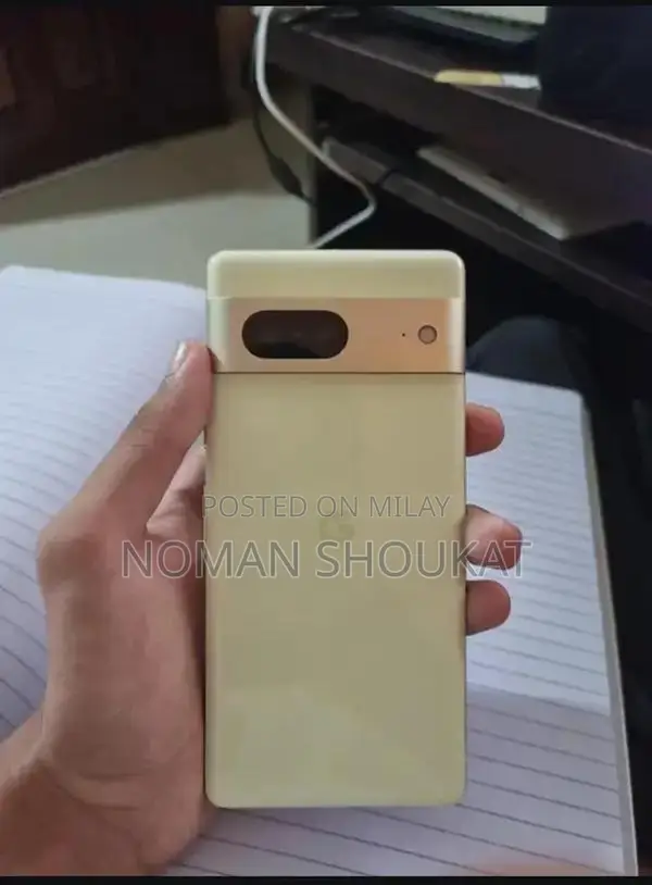 Google Pixel 7 Smartphone - 8GB RAM, 128GB Storage