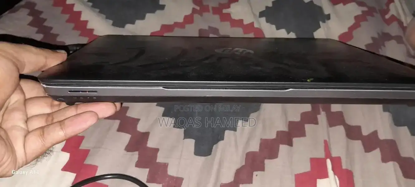 Samsung Laptop 10GB RAM 256GB SSD Intel Core i5 Processor