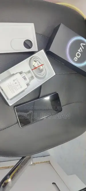 Vivo V40e Smartphone with Edge Display - 8GB RAM, 256GB Storage