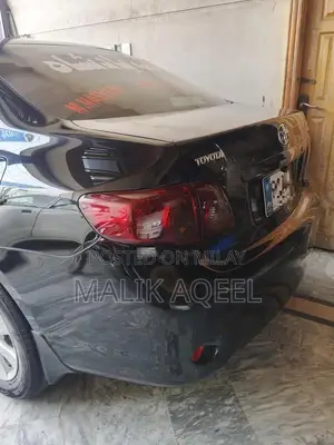 Toyota Corolla GLi Sedan - Low Mileage Pristine Condition