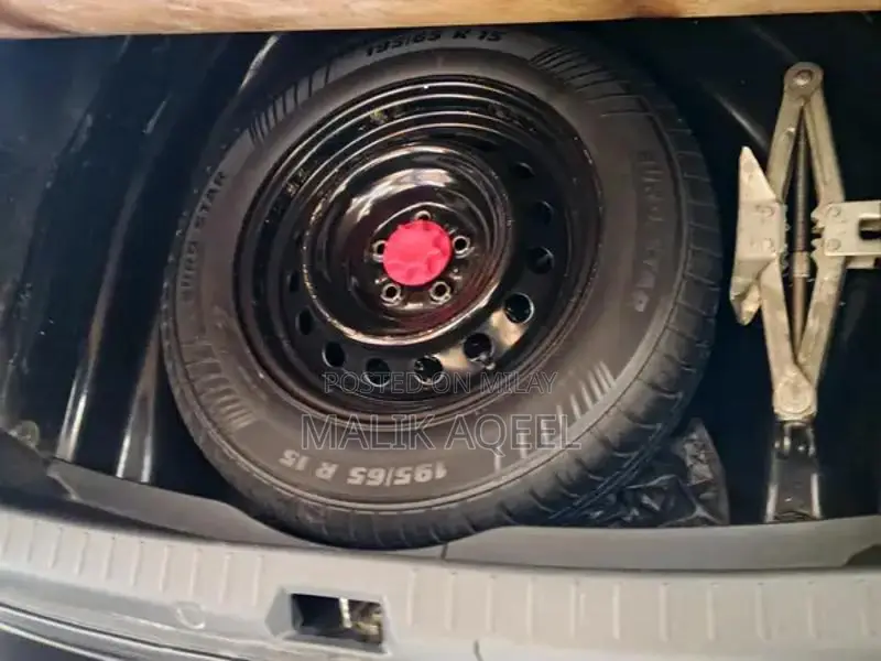 Toyota Corolla GLi Sedan - Low Mileage Pristine Condition