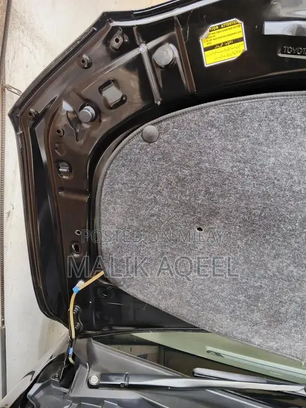 Toyota Corolla GLi Sedan - Low Mileage Pristine Condition