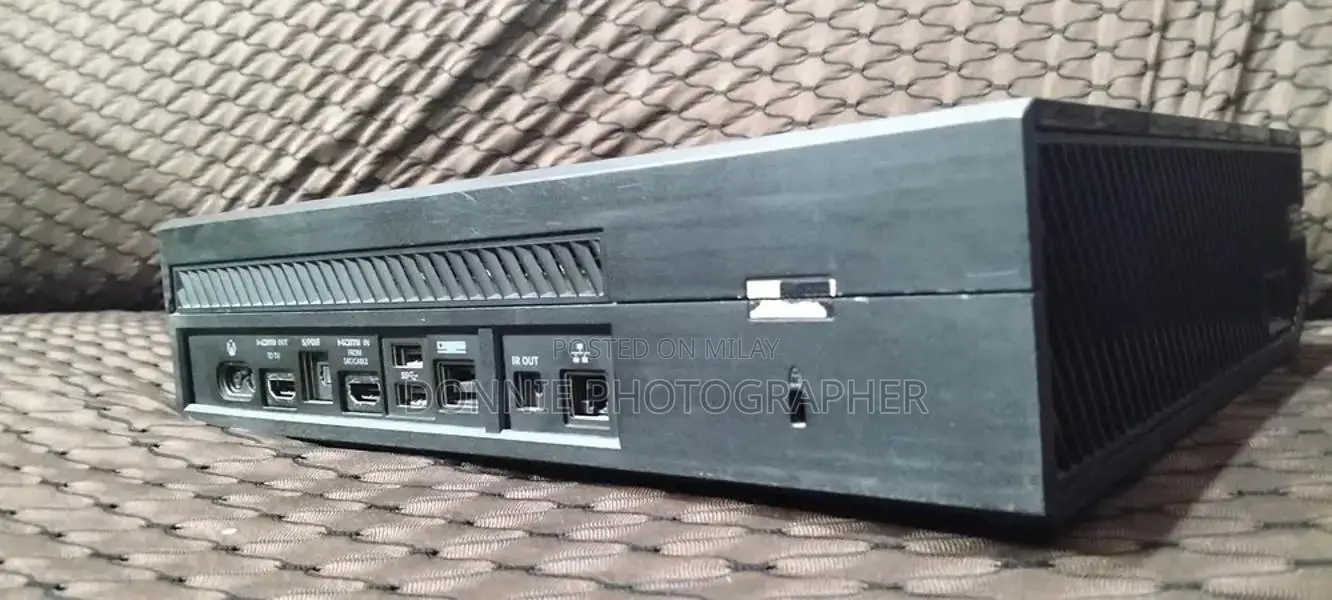 Xbox One Gaming Console with 500GB HDD and 3 Pre-Installed Games