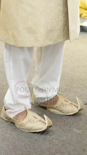 Elegant Shewani Wedding Dress with Khusa and Turban