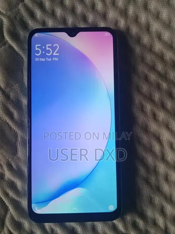 Smartphone with Excellent Performance and Condition