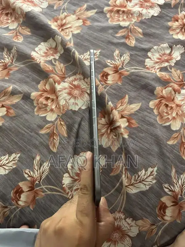 Apple iPad Pro 2020 11-inch Tablet