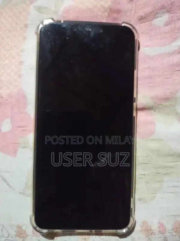 Huawei Nova 3i Smartphone - 4GB RAM, 128GB Storage