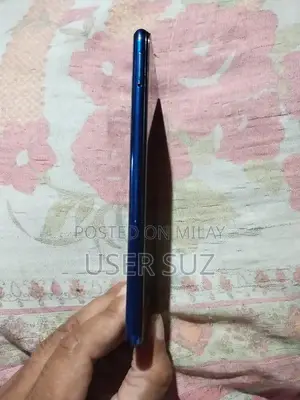 Huawei Nova 3i Smartphone - 4GB RAM, 128GB Storage