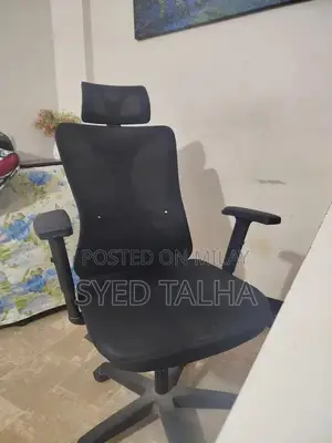 Ergonomic Mesh Gaming Office Chair with Comfort Support