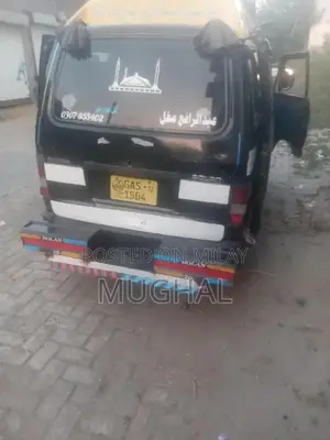 Photo - Suzuki Bolan Compact Multipurpose Vehicle