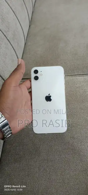 Apple iPhone 11 64GB Non-PTA Smartphone