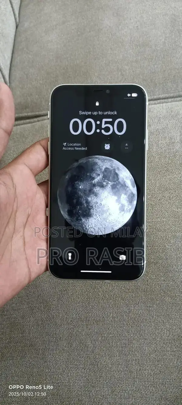 Apple iPhone 11 64GB Non-PTA Smartphone