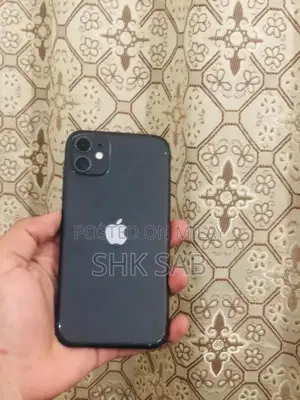 Apple iPhone 11 Factory Unlocked Smartphone 64GB