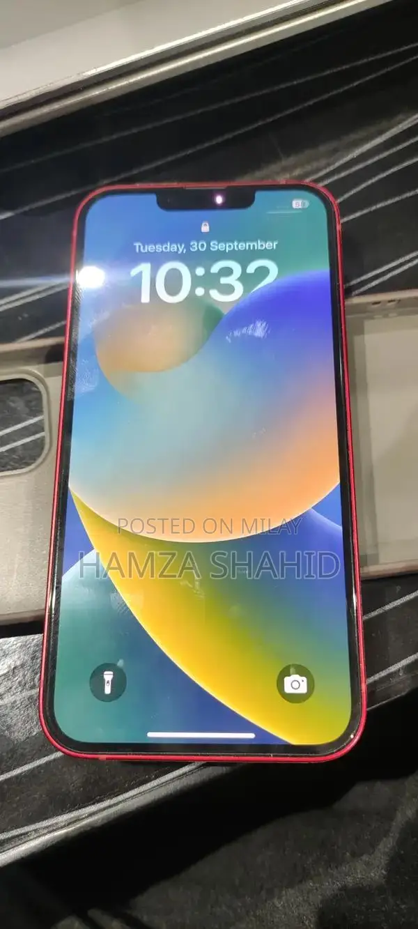 Apple iPhone 13 Red 128GB Smartphone