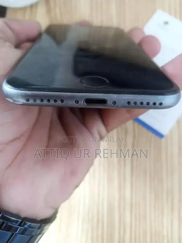 Apple iPhone 8 Non-PTA Smartphone