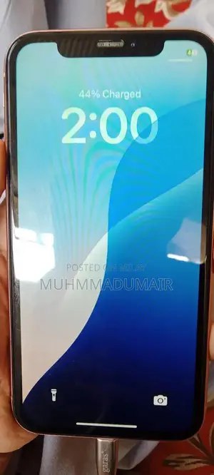 Apple iPhone XR Smartphone 64GB in Excellent Condition