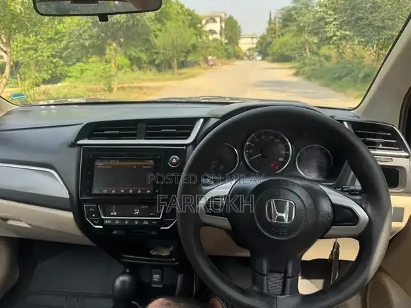 Honda BR-V S Variant Compact SUV - Low Mileage Family Car