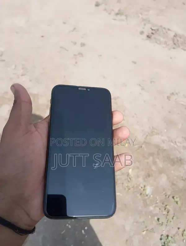 Refurbished iPhone XS 64GB with Good Battery Health