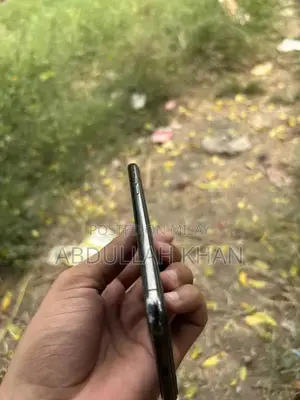 Apple iPhone XS 64GB Smartphone Excellent Condition