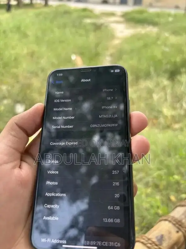 Apple iPhone XS 64GB Smartphone Excellent Condition